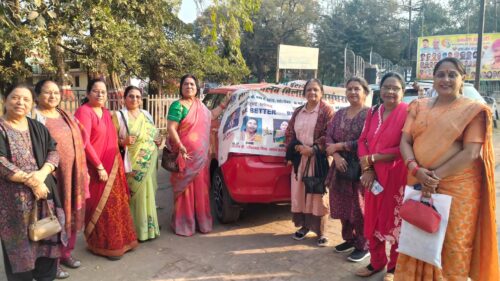 लायंस क्लब वसुंधरा ने गरम कंबलों का किया वितरण,