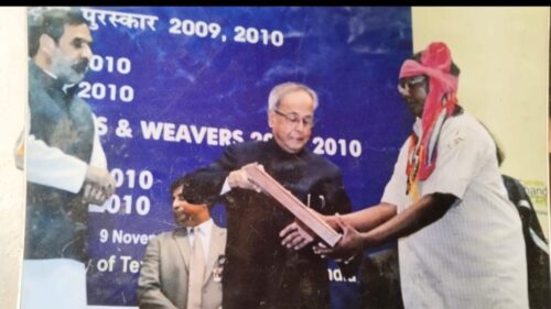 राष्ट्रीय शिल्प गुरु गोविन्द झारा को राजकीय सम्मान न मिलने पर उठे सवाल