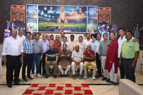 ट्रॉफी लॉन्चिंग में शामिल हुए विधायक अमर अग्रवाल बिलासपुर में आधुनिक क्रिकेट स्टेडियम बनाने का प्रस्ताव