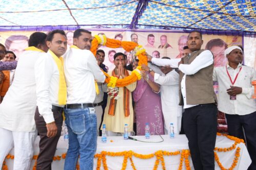 धुरी समाज संभागीय महासम्मेलन सम्पन्न, सामुदायिक भवन हेतु 15 लाख की घोषणा,देवरीखुर्द में धुरी समाज का शक्ति प्रदर्शन, विकास और एकता पर जोर