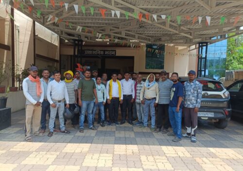 विद्युत विभाग ठेका कर्मचारी कल्याण संघ के तत्वाधान में 33/11 kv के सब स्टेशन ऑपरेटर