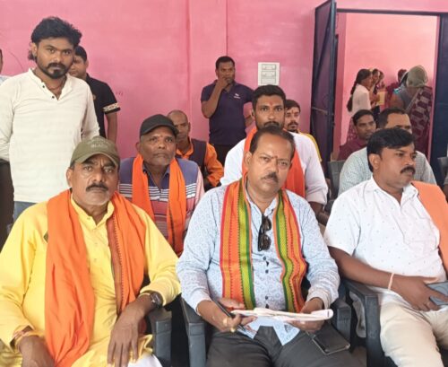 ग्राम लिमतरा के बूथ क्रमांक 133 में उत्साहपूर्वक सुना गया प्रधानमंत्री का ‘मन की बात’ कार्यक्रम