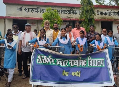 बेटियां पढ़ेंगी – तो राष्ट्र बढ़ेगा- त्रिलोक चंद्र श्रीवास( शासकीय उच्चतर माध्यमिक शाला बैमा में साइकिल वितरण कार्यक्रम संपन्न)